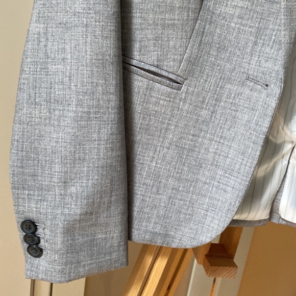 Banana Republic Grey Blazer - Picture 3 of 6
